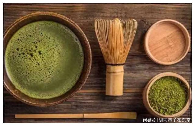 茶叶百科：日本茶道中的抹茶与我邦守旧茶叶有何渊源？开云全站(图1)